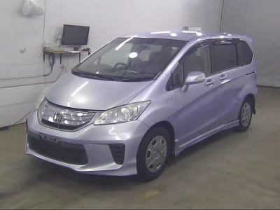 HONDA FREED