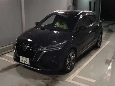 NISSAN KICKS