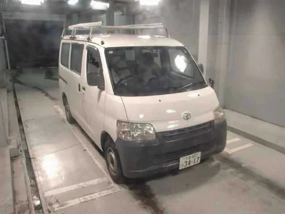 TOYOTA TOWN ACE VAN