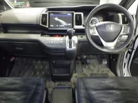 Цена авто Honda Stepwgn с аукционов Японии, номер кузова RK1, пробег 117 000, оценка 8
