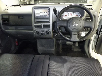 NISSAN CUBE