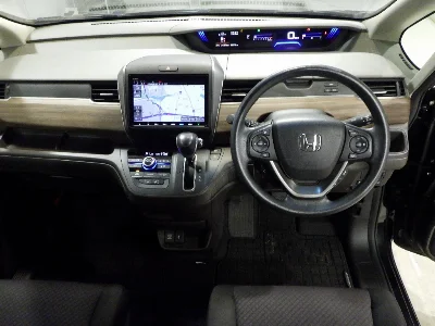HONDA FREED+