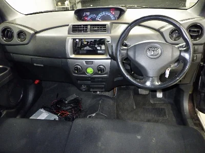 TOYOTA BB