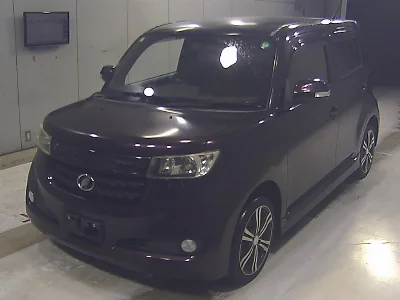 TOYOTA BB