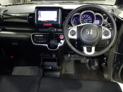 HONDA N BOX PLUS