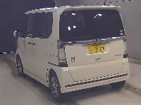 Цена авто Honda N-Box с аукционов Японии, номер кузова JF1, пробег 130 000, оценка 4