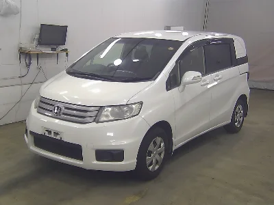 HONDA FREED SPIKE