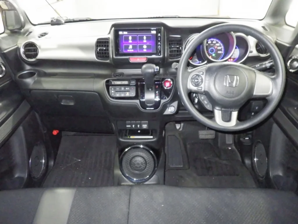 Honda N-Box Slash  с аукциона в Японии