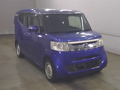 HONDA N BOX SLASH