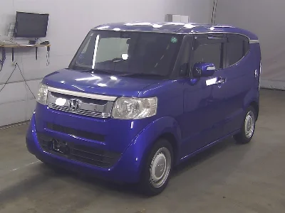 HONDA N BOX SLASH