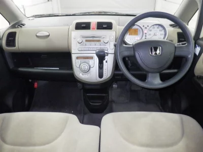 HONDA LIFE