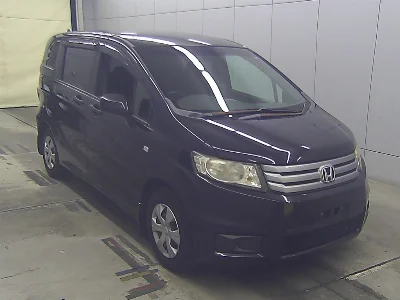 HONDA FREED SPIKE