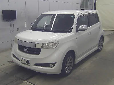 TOYOTA BB