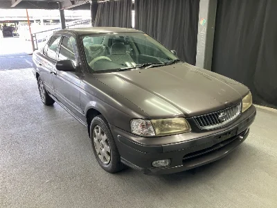 NISSAN SUNNY