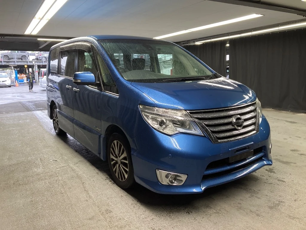 Nissan Serena 2016