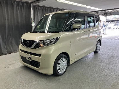 NISSAN ROOX