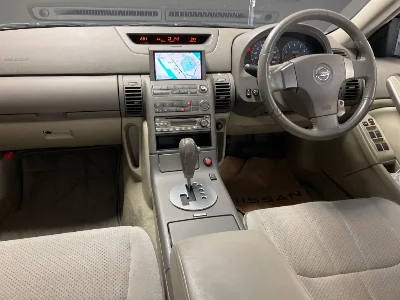 NISSAN SKYLINE