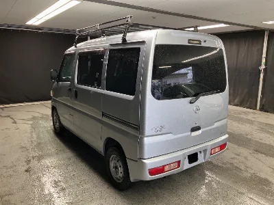NISSAN CLIPPER VAN
