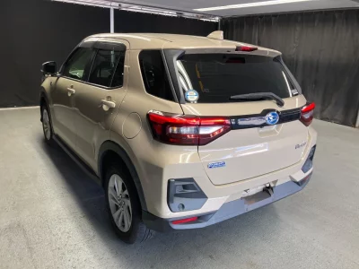 DAIHATSU ROCKY
