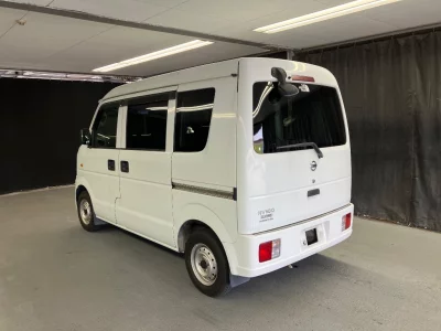 NISSAN CLIPPER VAN