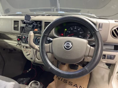 NISSAN CLIPPER VAN