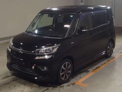 MITSUBISHI DELICA D2
