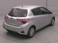 Цена авто Toyota Vitz с аукционов Японии, номер кузова NHP130, пробег 122 000, оценка 8