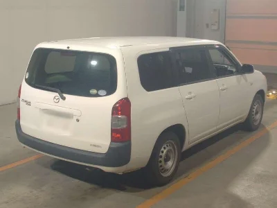 MAZDA FAMILIA VAN