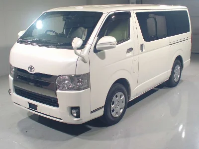 TOYOTA REGIUS VAN