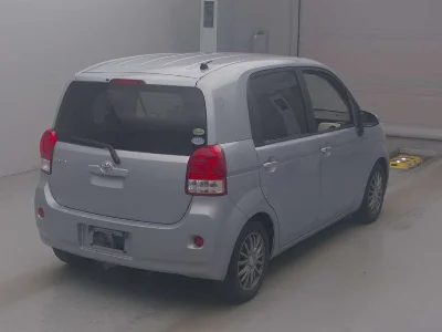 TOYOTA PORTE