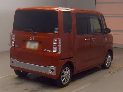 DAIHATSU WAKE