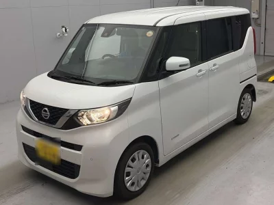 NISSAN ROOX