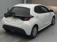 Цена авто Toyota Yaris с аукционов Японии, номер кузова KSP210, пробег 97 000, оценка 8