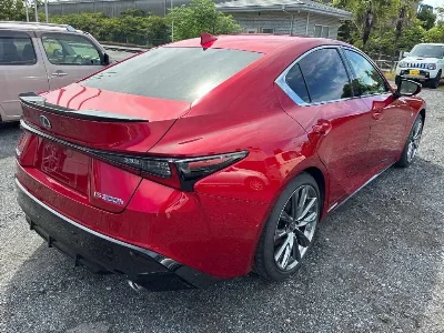 LEXUS IS
