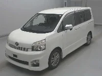 Цена авто Toyota Voxy с аукционов Японии, номер кузова ZRR70W, пробег 70 000, оценка 2