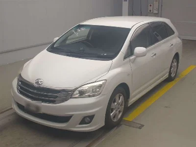 TOYOTA MARK X ZIO