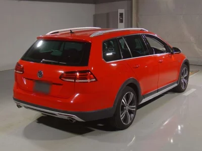 VOLKSWAGEN GOLF ALLTRACK