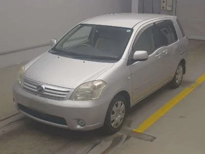 TOYOTA RAUM