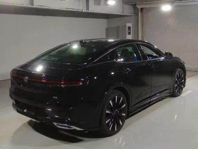 TOYOTA CROWN CROSSOVER