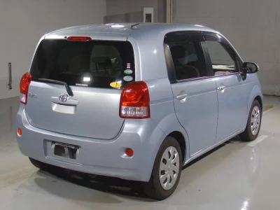 TOYOTA PORTE