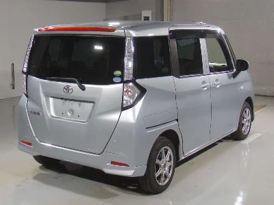 TOYOTA TANK