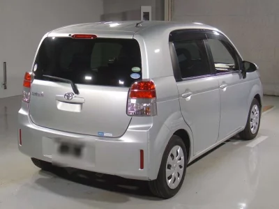 TOYOTA SPADE