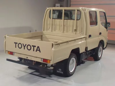 TOYOTA DYNA