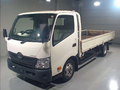 TOYOTA DYNA