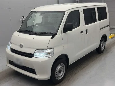 TOYOTA TOWN ACE VAN