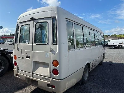 MITSUBISHI FUSO ROSA