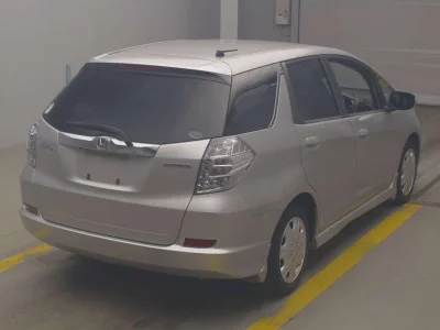 HONDA FIT SHUTTLE