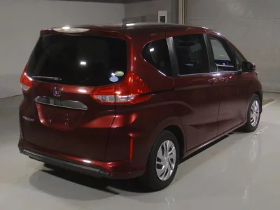HONDA FREED+