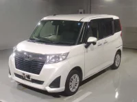 Цена авто Toyota Roomy с аукционов Японии, номер кузова M900A, пробег 137 000, оценка 4