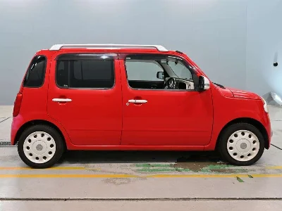 DAIHATSU MIRA COCOA